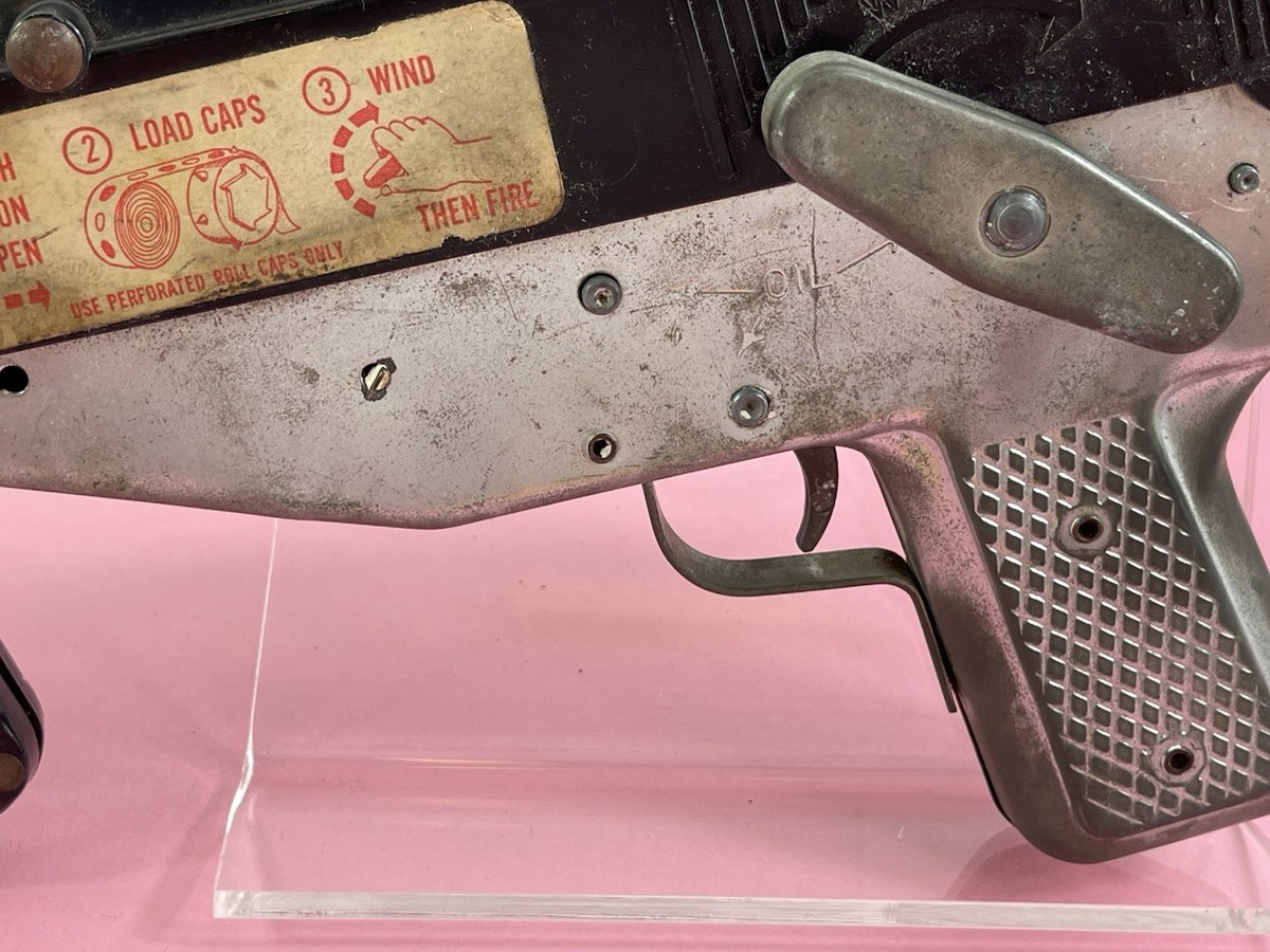 Vintage 1950s Mattel Burp Machine Gun Metal Wind Up Automatic Cap