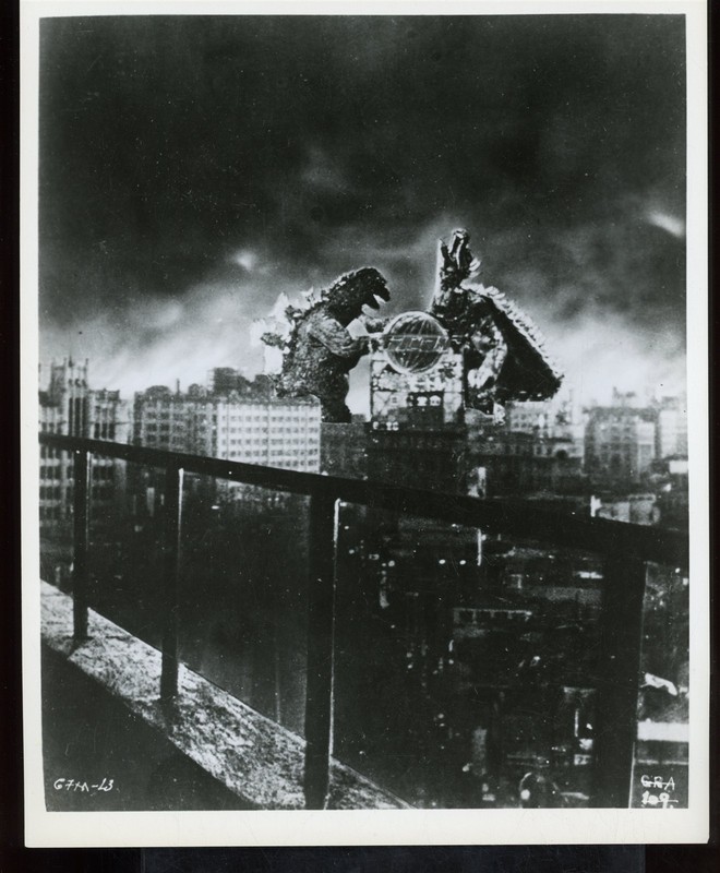 GODZILLA RAIDS AGAIN Original 1955 8 x 10 Japanese Monster Movie Still vv