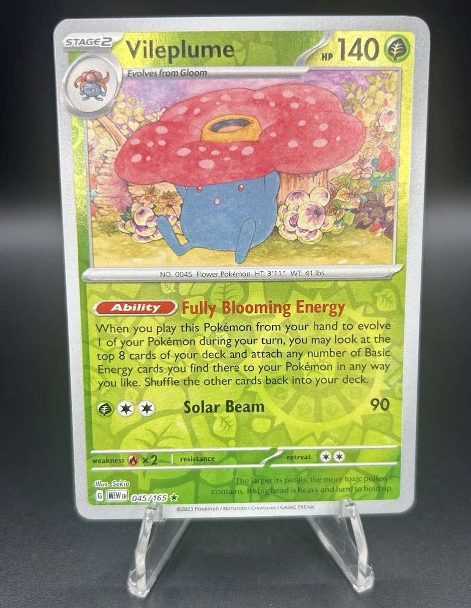 • Vileplume • 045/165 Scarlet & Violet 151 Reverse Holo Pokemon TCG NM