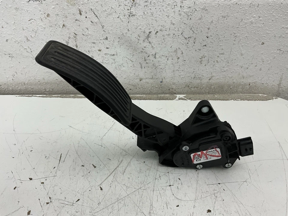 2014 NISSAN ALTIMA Accelerator Pedal Sensor Assembly 6PV93410102 OEM - Image 3 of 4