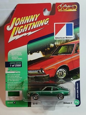 2018 Johnny Lightning Classic Gold 1974 AMC Hornet Dark Green Poly
