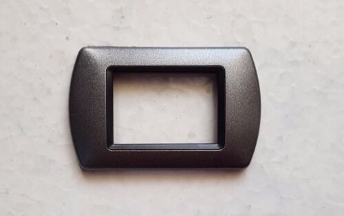 PLACCHE PLACCA IN METALLO COMPATIBILE LIVING INTERNATIONAL BTICINO COMPATIBILI - Imagen 15 de 56
