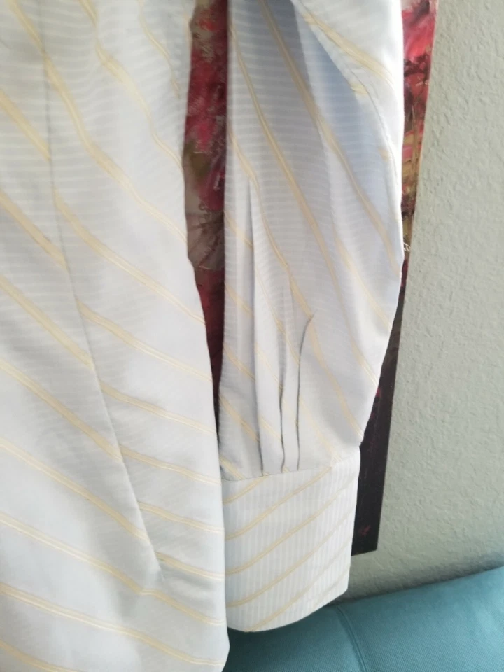 VALENTINO mens tailored fit blue Stripe dress shirt..FRENCH CUFFS.VINTAGE - Image 3 of 4