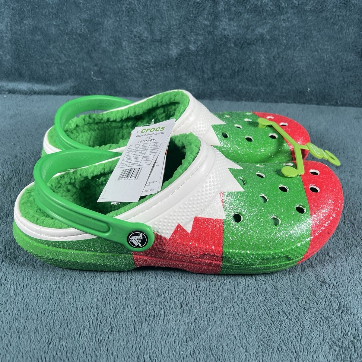 Crocs Classic Lined Holiday Christmas Elf Fur Lined Clogs  display picture 2