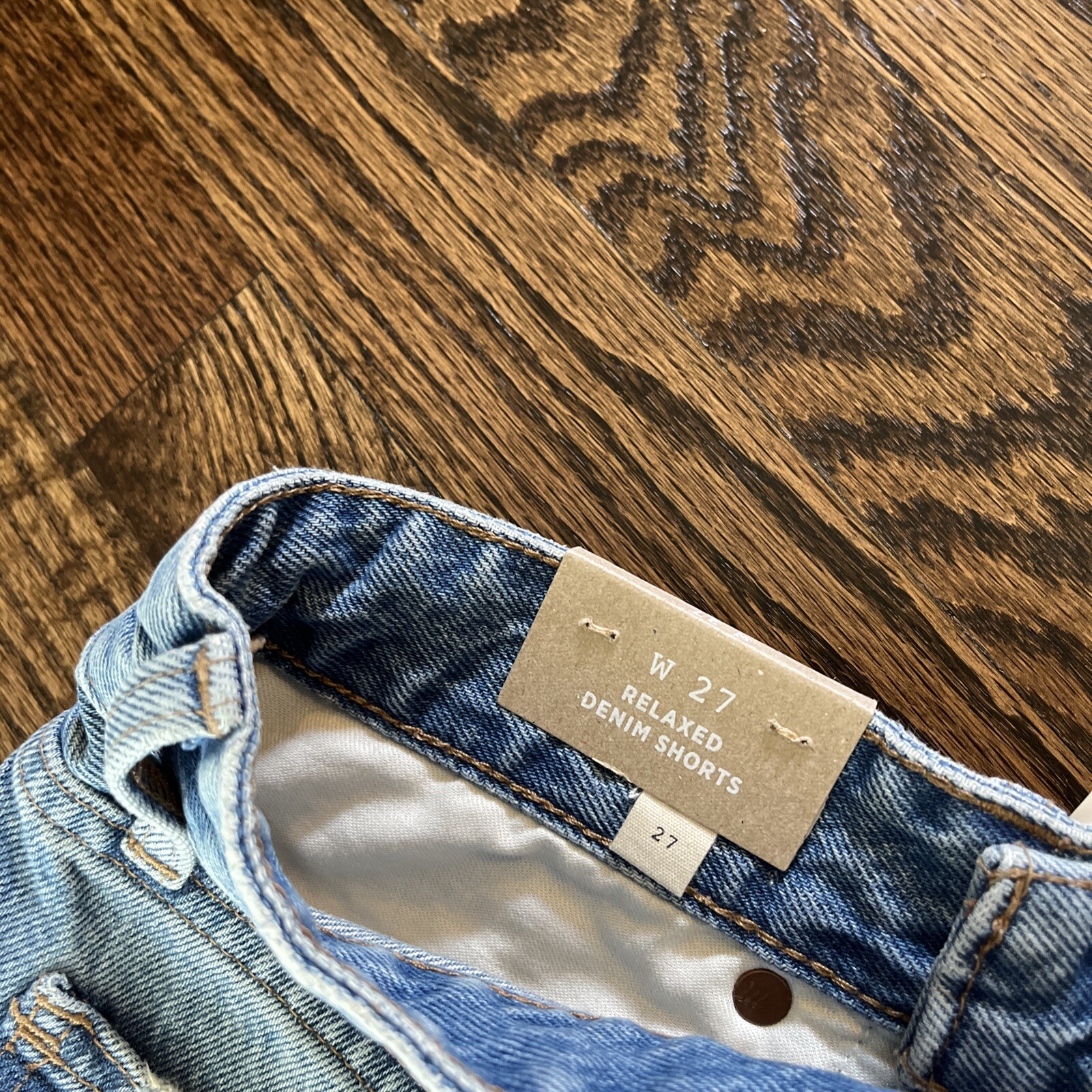 Madewell Relaxed Denim Shorts Size 27 Blue Raw Hem New with Tags - View 5