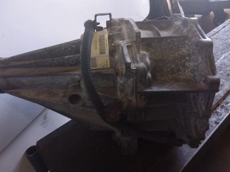 Conjunto de caja de transferencia Nissan Pathfinder 2005-2012 OEM  Foto 3 de 4