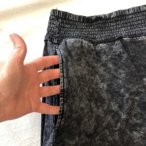 Picture 3 of 10
