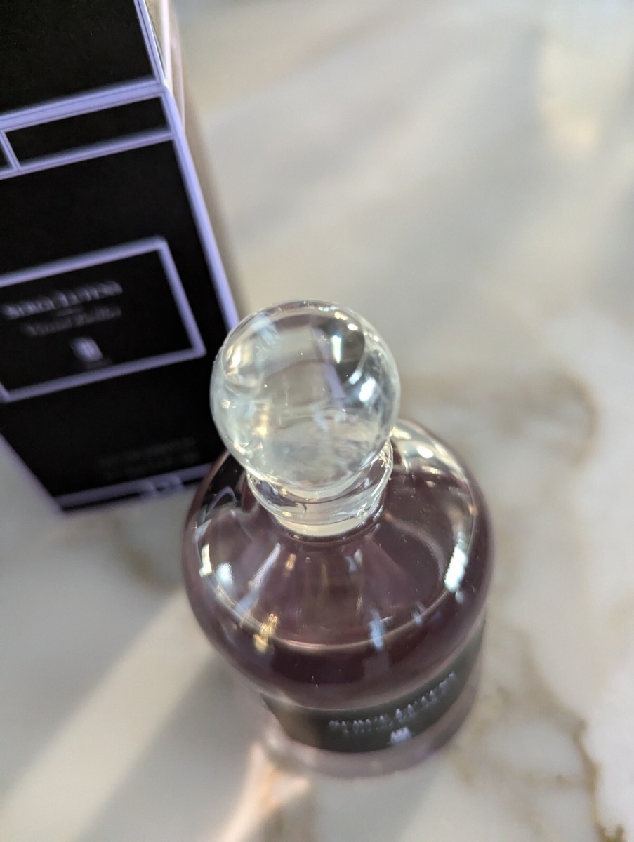 Serge Lutens Vitriol d’œillet 50ml Vitriol d'œillet Serge Lutens perfume - a fragrance for
