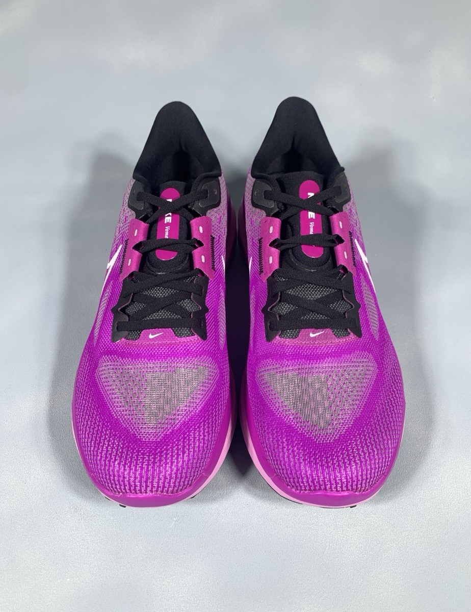 Nike Air Zoom Vomero 17 Running Shoes Purple Violet Black  display picture 1