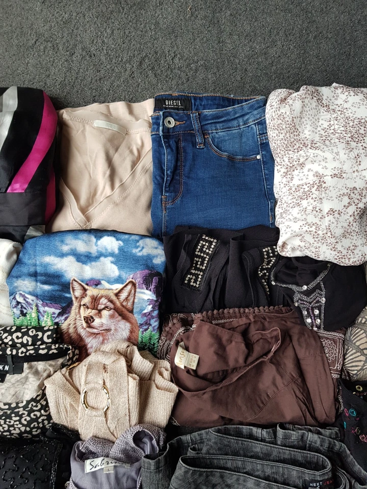 Y2K Clothes Bundle Joblot Vintage 90s 2000s Wholesale Clothing Job Lot 20 Items - Image 4 of 4