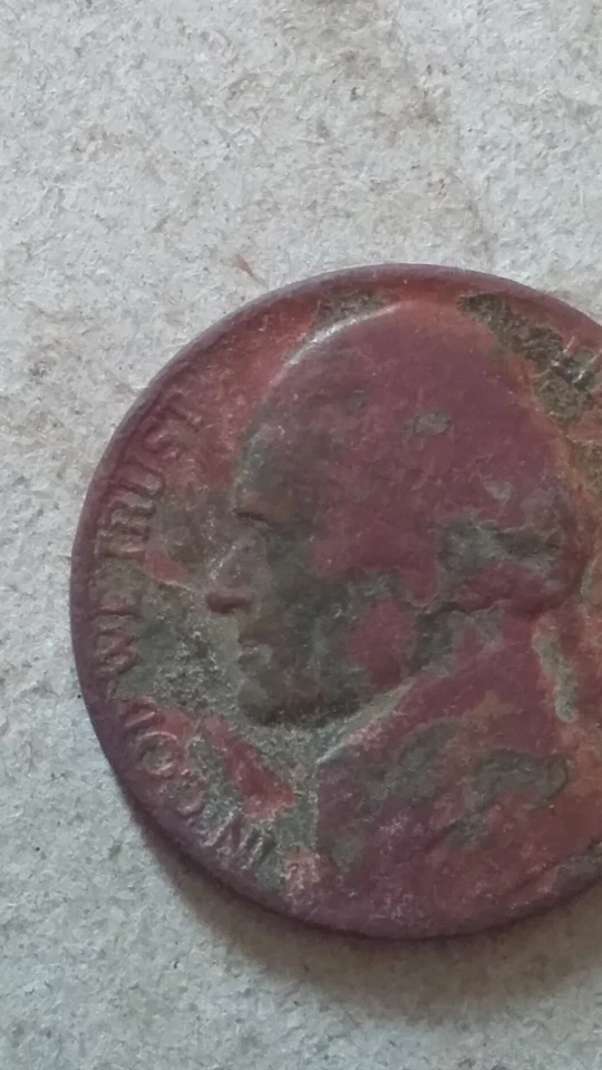 1947 Jefferson Nickel no mint mark, Struck on Split Planchet error coin - Image 3 of 4