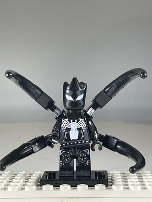 Lego Marvel Venomized Groot Minifugre Custom