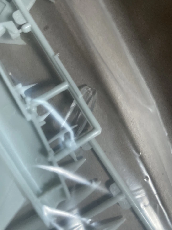 Dassault Breguet Mirage III C - 1/100 Scale Revell Ceji Unassembled kit#4016 - Image 4 of 4