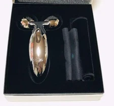 MTG ReFa Carat Platinum Electronic Massager Roller PEC-L1706 Face Massager NearM
