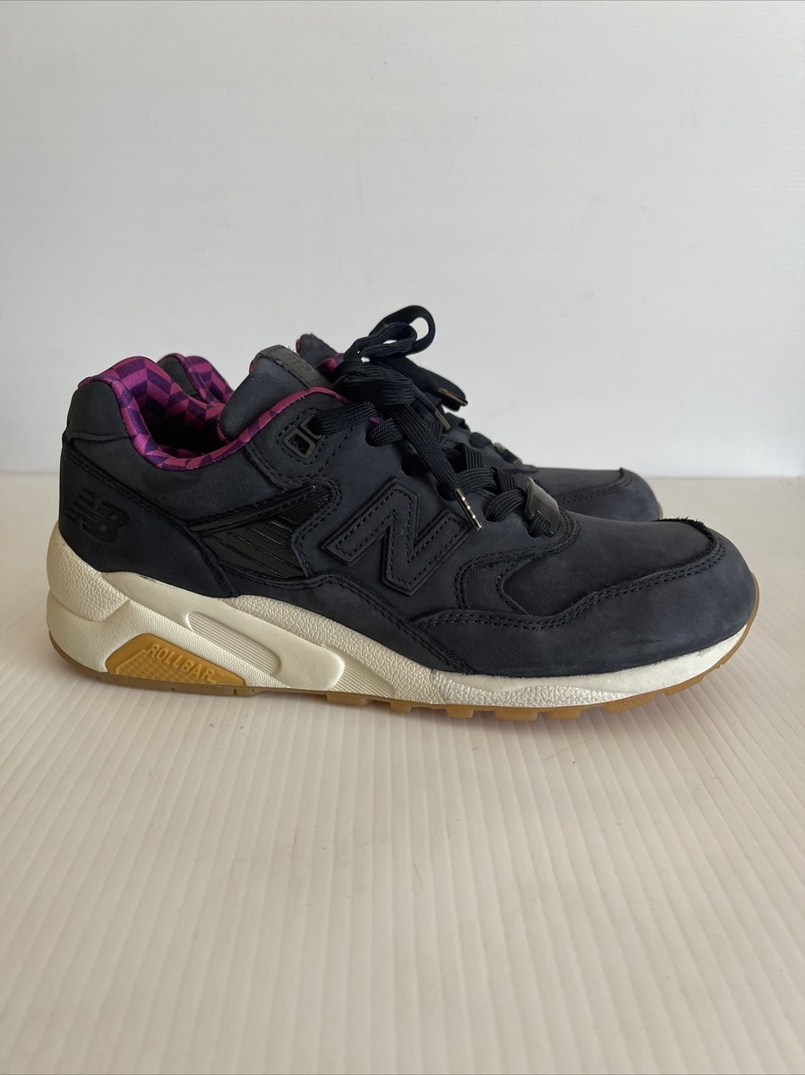 UNDEFEATED x STUSSY x HECTIC x New Balance ☆ MT580PU Purple UNDEFEATED x STUSSY x HECTIC x New Balance ☆ MT580PU Purple