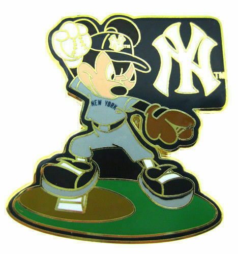 Rare Disney WDW Mickey Mouse MLB New York Yankees Pin