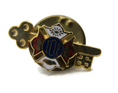 Vintage IOF Independent Order of Foresters Lapel Pin Tie Tack Key Shaped Enamel