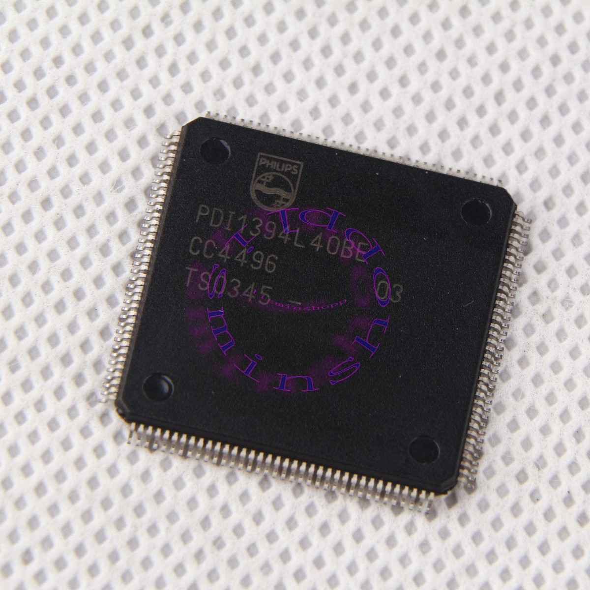 1045597_6