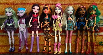 used monster high dolls