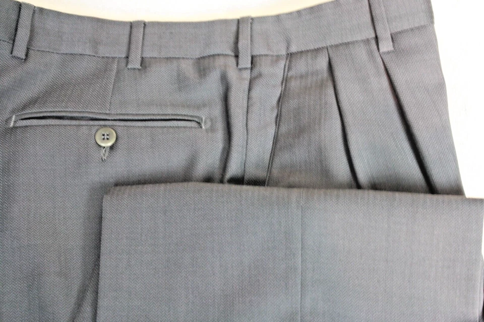 Pantalón ZANELLA Hombre Gris Pizarra Dos Pliegues Y Puños Mini Espiga 35 x 29.5 Foto 3 de 4