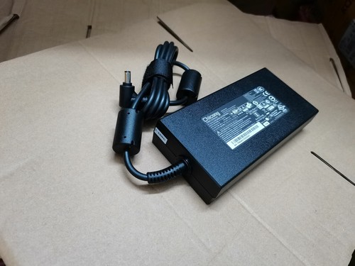 Cargador Original Para MSI P75 Creator 9SF RTX2070 A17-230P1A 19.5V 11.8A 230W NUEVO - Imagen 5 de 6