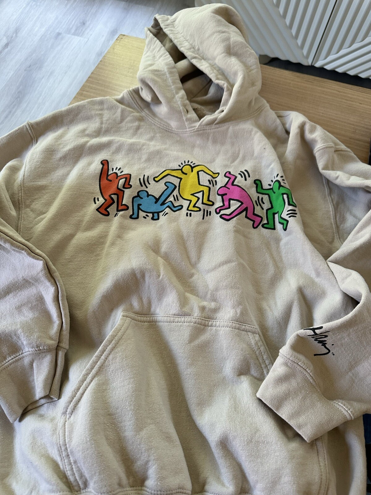 KEITH HARING Hoodie Mens Medium Beige Dancing Figures Sweatshirt Pullover |  eBay