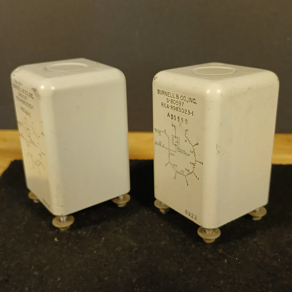 Par a juego de transformadores de entrada de audio RCA 8983023-1 de los años 50 herrajes de latón 1,5" Foto 4 de 4