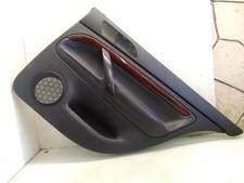 Porte arrière et accessoires Skoda 120