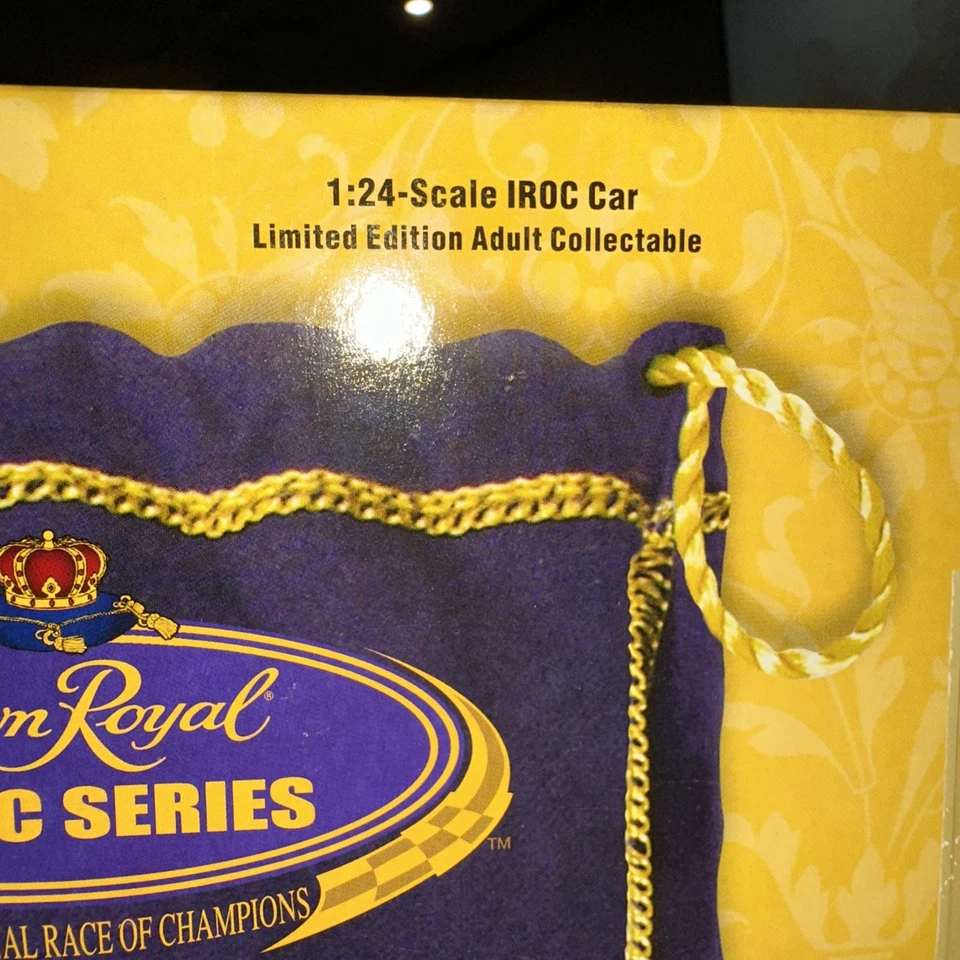 Ryan Newman escala 12 1:24 IROC 2006 Firebird Xtreme pérola branca: 1 de 150 LE - Imagem 4 de 4
