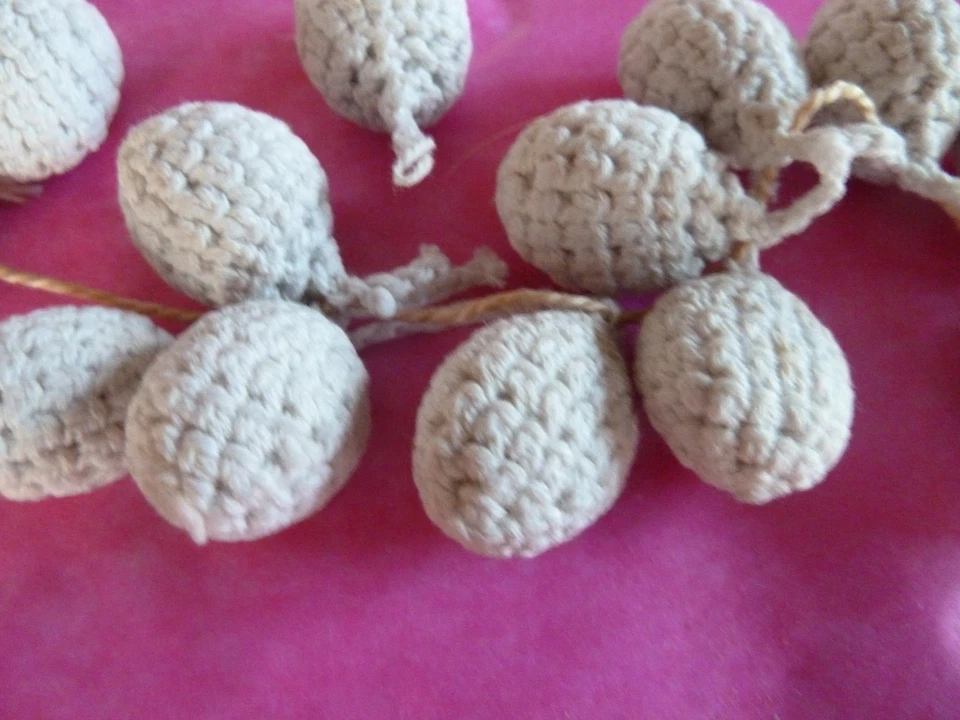 Pompons ancien occasion fait main crochet macramé mercerie passementerie - Photo 2/4