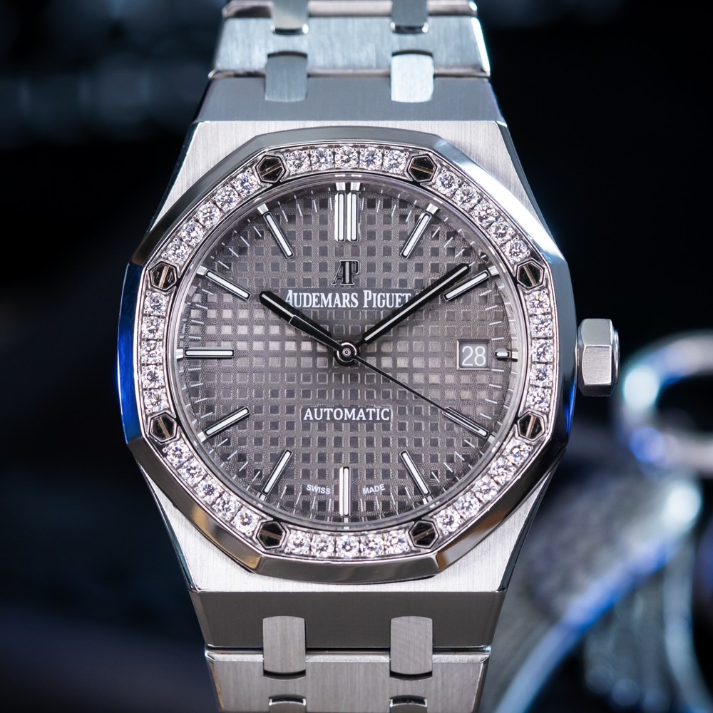 Audemars Piguet Royal Oak 15451ST 37 mm