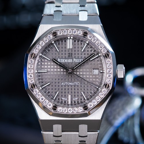 Audemars Piguet Royal Oak Diamond Set Ruthenium Dial – BOX & PAPERS – 15451ST