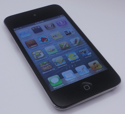Apple iPod Touch 4インチ シリバー Jailbroken Apple iPod Touch 4th Generation - 8GB - Loaded With