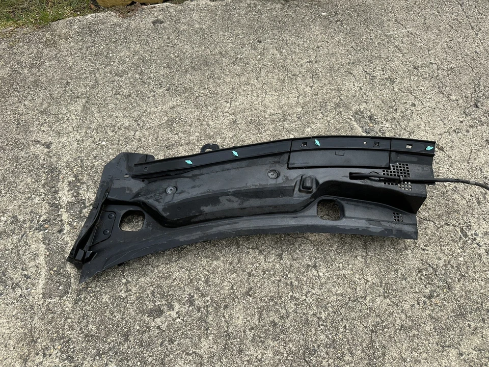 Mazda 2 2015 limpiaparabrisas delantero moldura izquierda DA6C507S1 OEM Foto 3 de 4