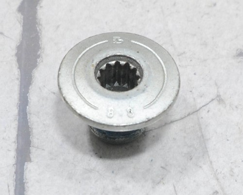 VW Passat 3C Variant Bj 05 Vielzahn Schraube Befestigung Lenkrad #122687-G522