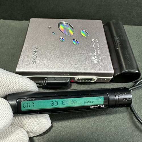 SONY MZ-E520 Portable Minidisc Player Pink Silver Tested Working Main Unit Only - Picture 17 of 17
