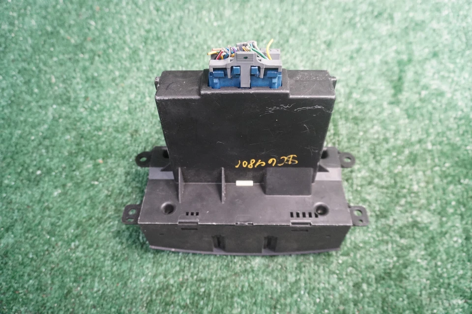 Cadillac SRX 2005 2006 panel de control de temperatura de aire acondicionado OEM 15233494 Foto 2 de 4