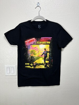 Elton John Farewell Yellow Brick Road Tour Tee Shirt Unisex Size Medium 2019