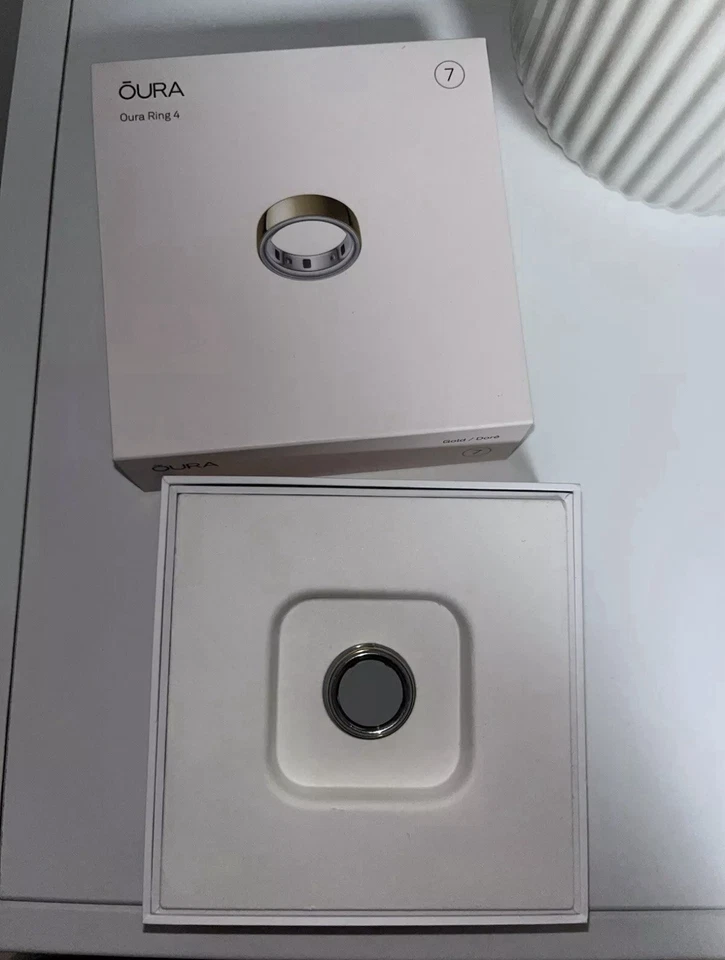 Oura Ring Gen4 Gold, Size 7, Health Tracking Ring, 2 Monate gebraucht - Bild 2 von 3