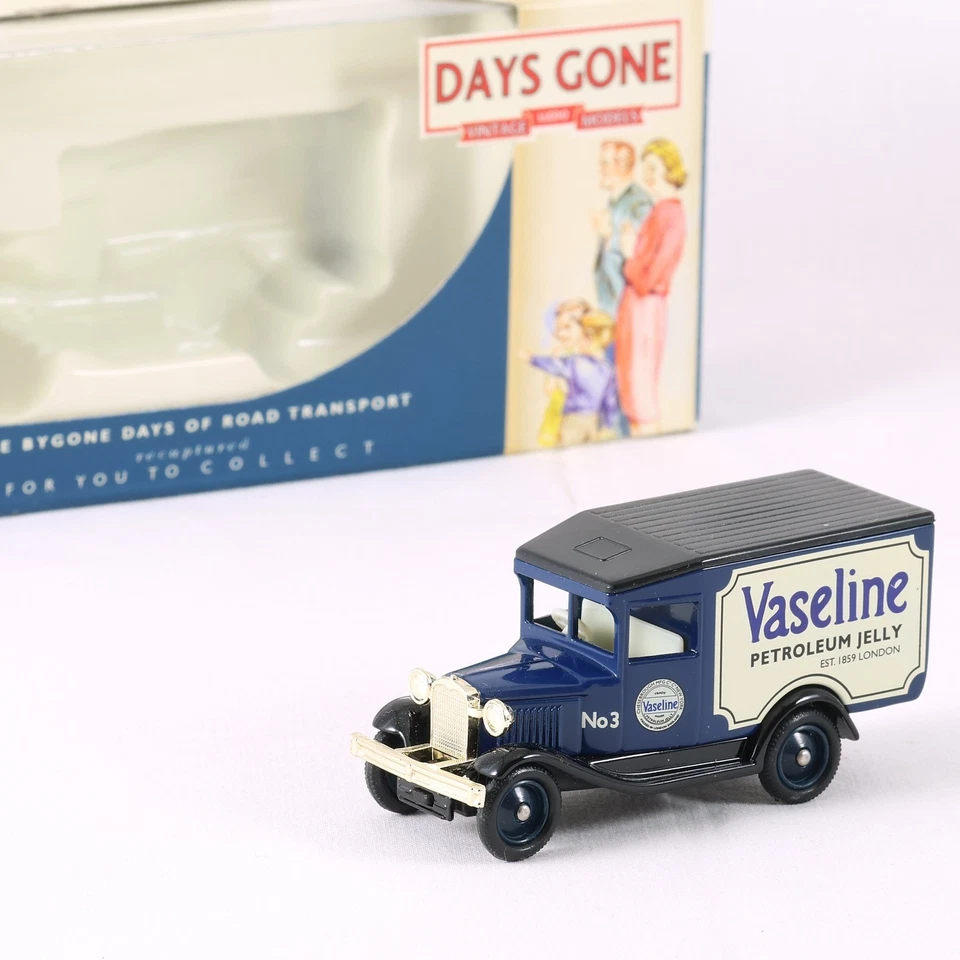 Lledo Days Gone Modell A Ford Van VASELINE 8 Cm Neu In OVP DG013083 - Bild 2 von 4