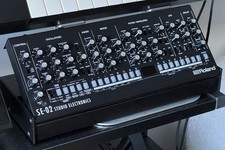 Roland SE-02 Analog Synthesizer with DK-01 Stand Studio Electronics Boxed