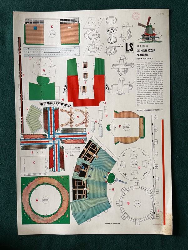 Leon Schuight Bouwplaten B3 HO Scale Paper Model of Windmill