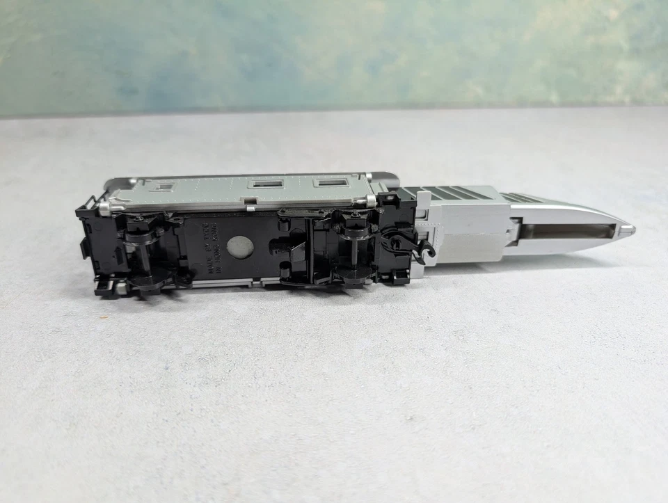 USED Tyco HO Scale Boxcar and Caboose from G1 Transformers Train Set (2 pcs) - Image 3 of 4