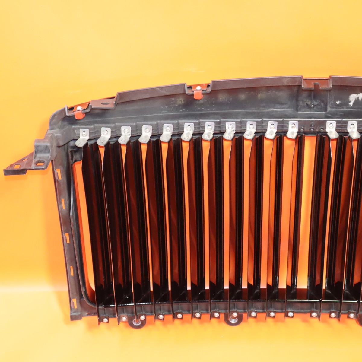 Rolls-Royce Cullinan 2019-2024 Bumper grille P/N 195193