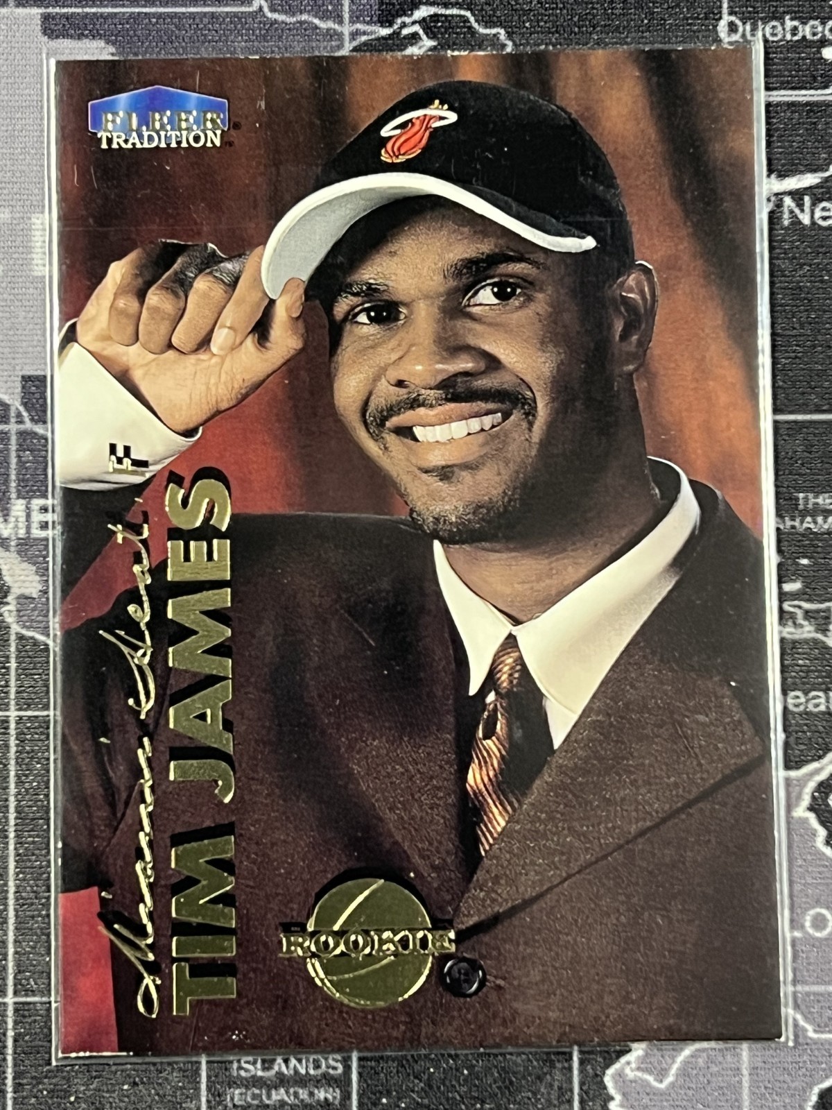 1999-00 Fleer Tradition - Rookie Tim James #217 (RC)