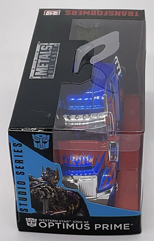 Optimus Prime Transformers Metal Die Cast Hollywood Rides Western Star 5700XE - Image 4 of 4