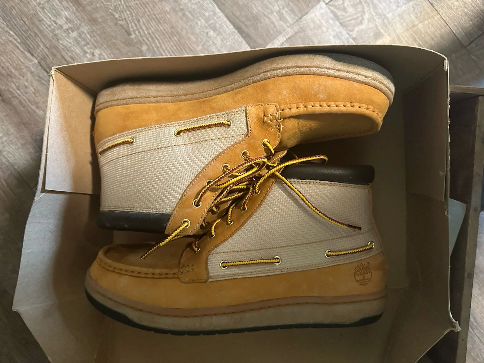 Timberland Men's Cruisemaster Chukka Leather Mid Moc Toe Boots Size 10.5 Tan