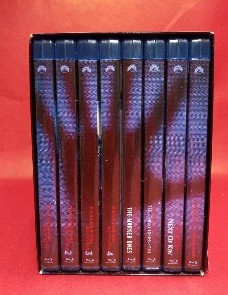 PARANORMAL ACTIVITY: ULTIMATE CHILLS COLLECTION ( - Region B Blu Ray - Image 4 of 4