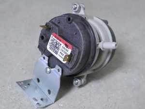 Honeywell BA20106 C341750P02 HIGH & LOW Furnace Air Pressure Switch