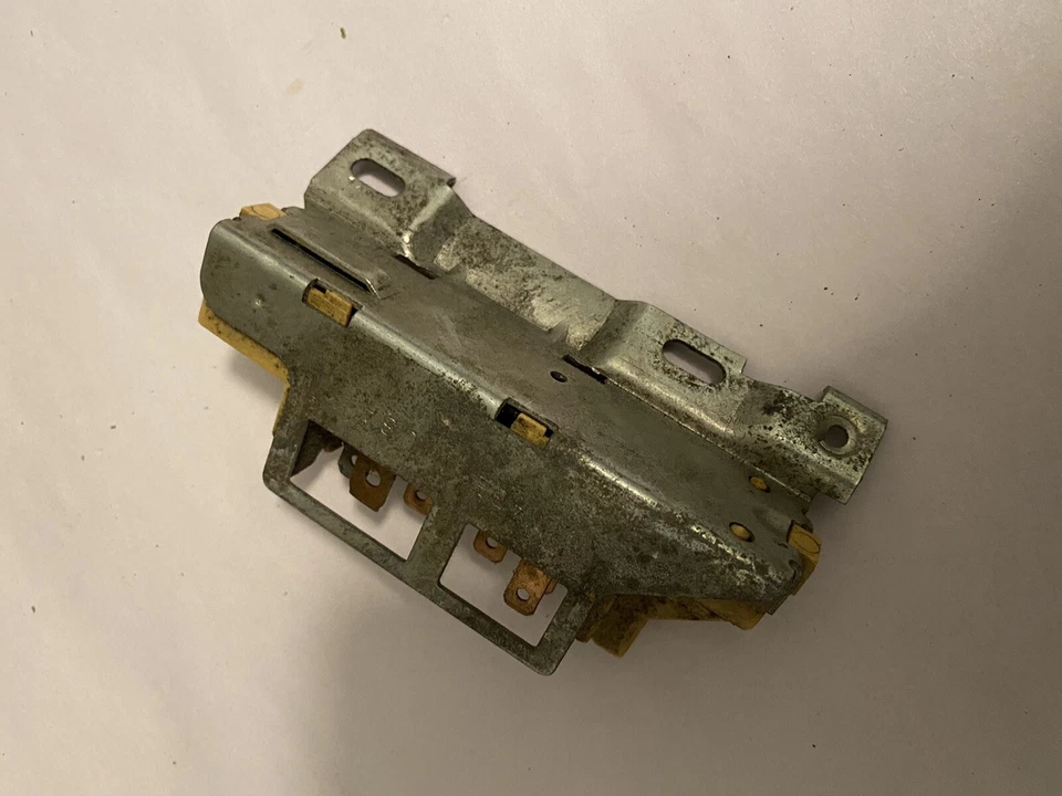 Переключатель зажигания рулевой колонки 1969 1970 71 72 73 1974 1975 Chevrolet Camaro - Изображение 4 из 4